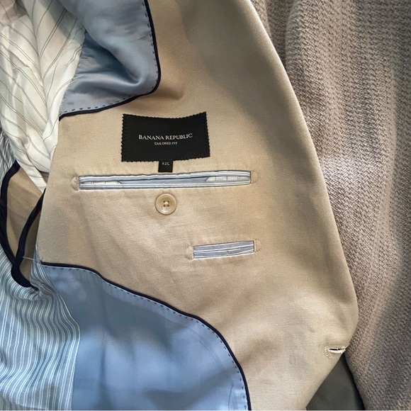 Banana Republic 42L khaki sport coat - Picture 4 of 7